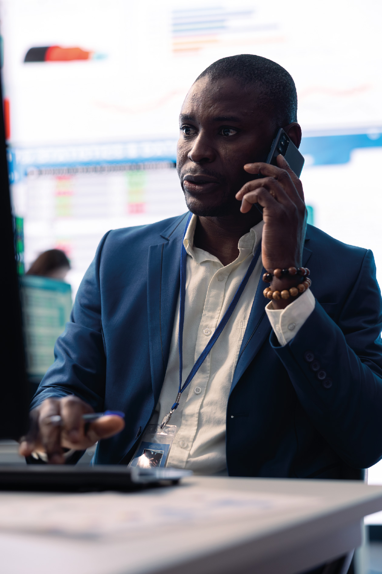 QUI SOMME NOUS 1_Plan de travail 1